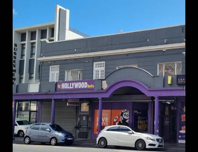 700M² BUILDING FOR SALE IN WOODSTOCK
